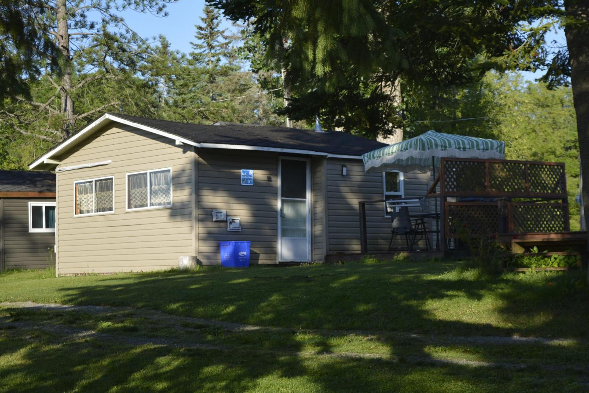 Trent River Cottages Hastings Exterior photo